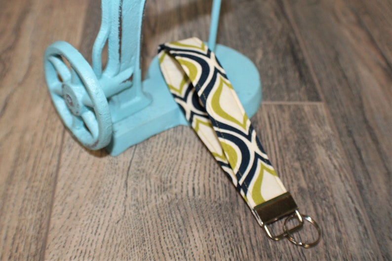 Green and Navel Blue Oval Design Key Fob Durable Wristlet Key Chain