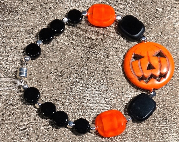 Stone Pumpkin Bracelet