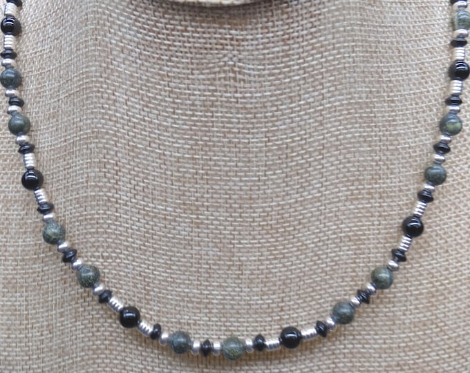 Russian Serpentine and Black Onyx Flare Necklace