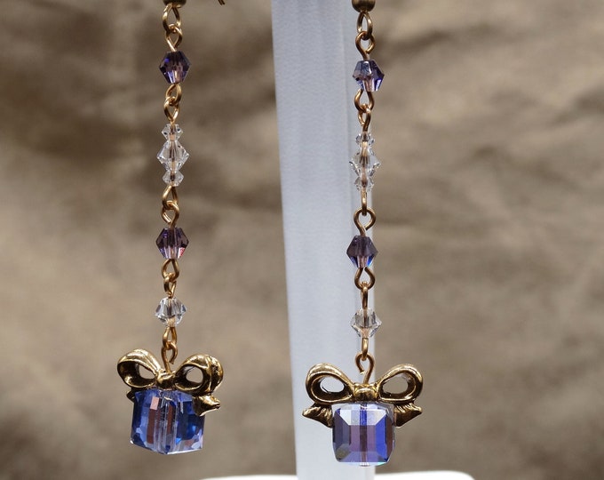 Tanzanite Presents Dangle Earrings