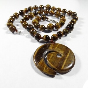 Knotted Tiger&#39;s Eye Necklace
