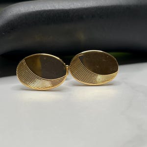 Art Deco Gold Tone Etched Oval Cufflinks