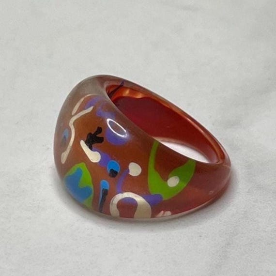 Abstract Reverse Painted Lucite Bubble Dome Ring … - image 4