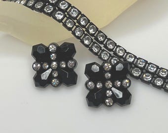 Parure de bijoux en strass lucite noire des années 50 - Bracelet double rang et clous d'oreilles percés