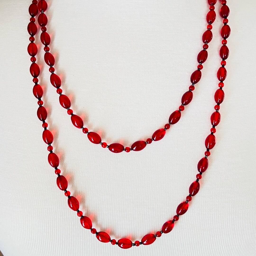 Vintage Ruby Red Glass Flapper Necklace – 1920s 54