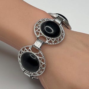 Jet Black Cabochon Panel Bracelet – 1970s Sarah Coventry Bold "Jet Set" Jewelry