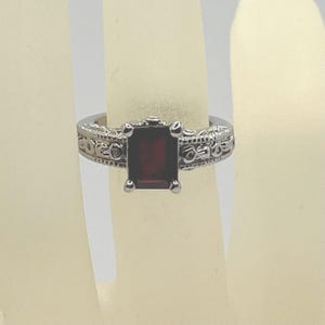 Vintage Ruby Red Rhinestone Ring – Size 6.5 Ornate Silver Tone Statement Jewelry