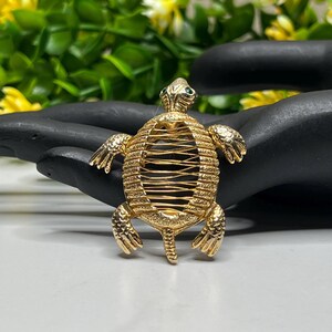 Vintage Gold Tone Sea Turtle Pin Brooch