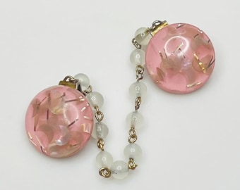 Pink Confetti Lucite Sweater Guard – 1950s Collar Clip with Glass Bead Chain