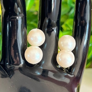 Vintage Gold Double Pearl Screw Back Clip on Earrings