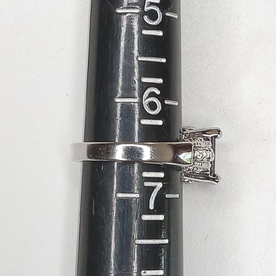 Vintage Ruby Red Rhinestone Ring – Size 6.5 Ornat… - image 8