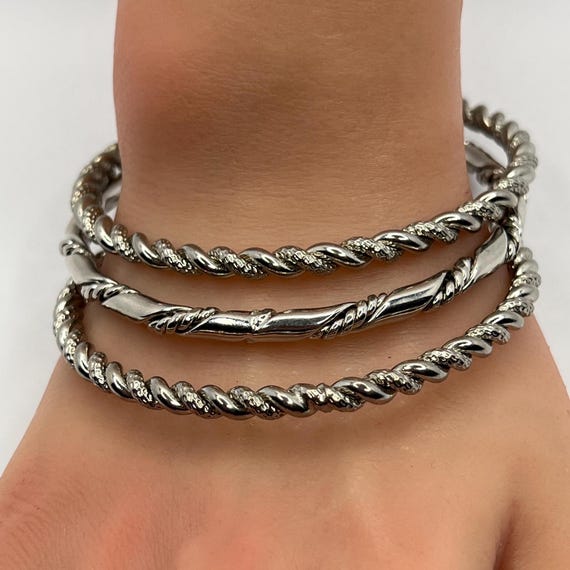 1980s Silver‑Tone Twisted Rope Bangle Bracelet Se… - image 3