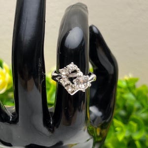 Uncas Clear Rhinestone Vintage Costume Cocktail Ring  Size 6