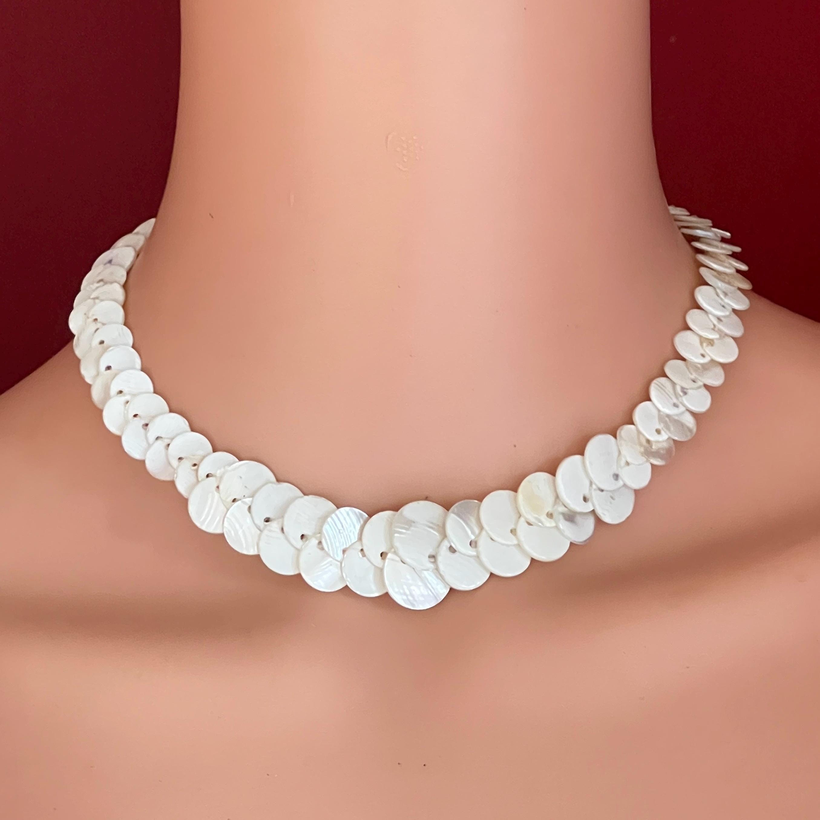 Tour De Cou Micro Perles & Coquillages Nacrés - Années 2000 - Occasion