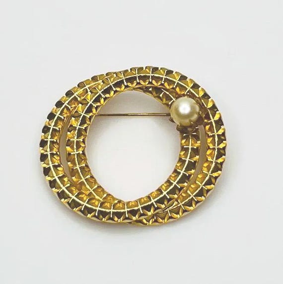 Broche Vintage Anneaux Entrelacés Métal Texturé Couleur Or - Bijou Fantaisie Femme Occasion