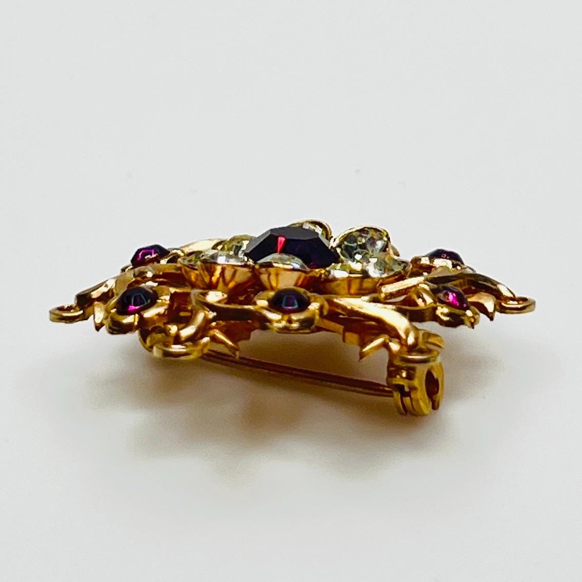 Broche Vintage Cœur Et Fleurs Années 80 – Perles D'améthyste Et Brillants, Métal Doré, Occasion En Bon état
