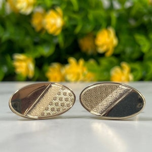 Vintage Art Deco Gold Textured Oval Cufflinks