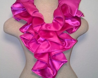 Bufanda Art con cuello con volantes desmontables prediseñado - Rosa intenso