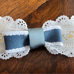 White, Yellow, Blue Lace Floral Bow