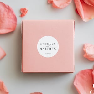 Wedding Labels-Printed Labels-Wedding Welcome Bags-Couple Name Labels-Custom Wedding Stickers-Favor Bags Labels-Personalized Circle Labels