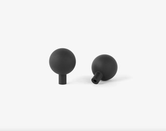 Polk / Medium Knob / Black