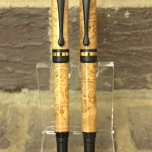 Black Enamel Classic Twist Cap Pen
