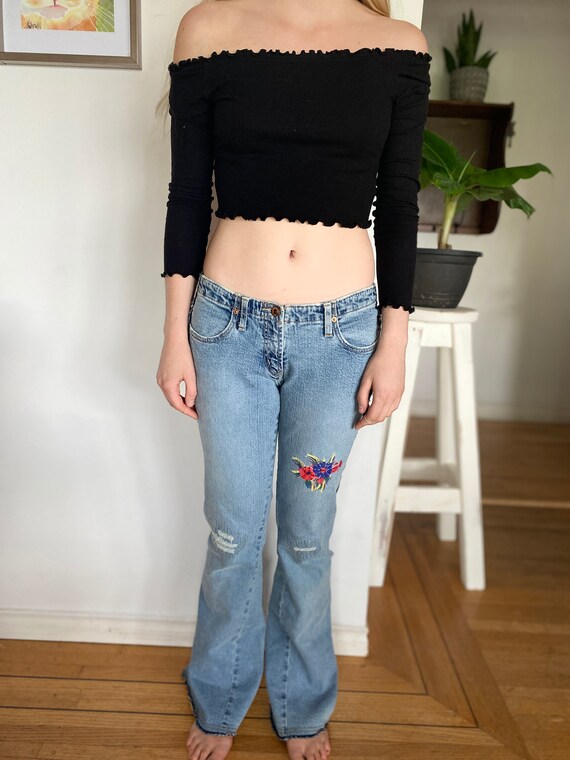 Vintage women's jeans / Embroidered jeans / 90s vi