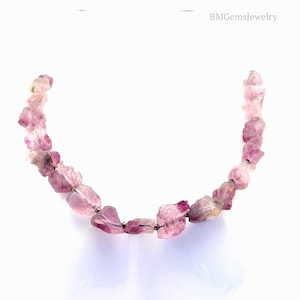 Collier en pépites de fluorite rose-violette naturelle | Véritable collier en cristal de fluorite brute | Bijou en pierre précieuse fait main | BMGemsJewelry