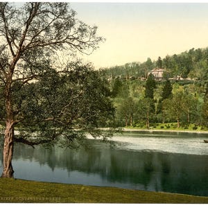 Ochtertyre et lac, Creiff (c'est-à-dire Crieff), Écosse ~ 1890. Photo colorisée / photochrome. carte postale vintage réimpression, 8 x 10 et plus grande disponible.
