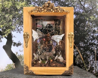 Miniature Fairy Shadowbox, Crystal Nature Shrine, Fantasy Fairy Garden, Miniature Garden Sculpture, Natural Quartz Crystal Steampunk Diorama