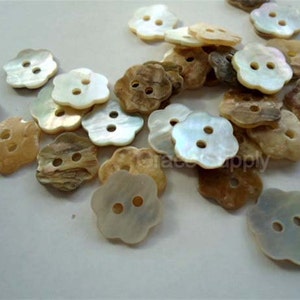 lot of 30 Abalone shell button floral style 30pcs in --12mm