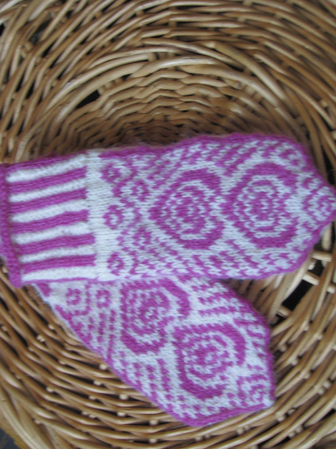 Valentine Mittens for a Little Girl Hand Knitted Wool Etsy