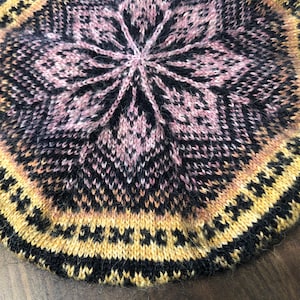 Gestrickte Wintermütze, slouchy Hut, Hand stricken Wolle Baskenmütze, gemusterte Baskenmütze, Womens stricken Baskenmütze, faire Insel, skandinavische Baskenmütze, nordic warmTam.