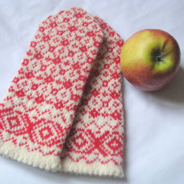 Warm womans wool mittens, red white, handmade from Latvia. Hand knitted wool mittens, latvian mittens, knitted patterned mittens, arm warmer