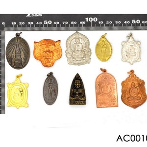 10 Thai Buddhistische Buddha Buddhismus Glücksanhänger Anhänger Set gesegnet Messing Medaillons Thai Amulett