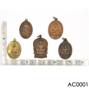 5 Thai Buddhistische Buddha Buddhismus Glücksanhänger Anhänger Set gesegnet Messing Medaillons Thai Amulett