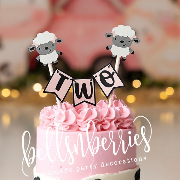 Sheep Bunting Cake Topper / Barnyard Smash Cake Topper / Sheep Straw Cake Topper