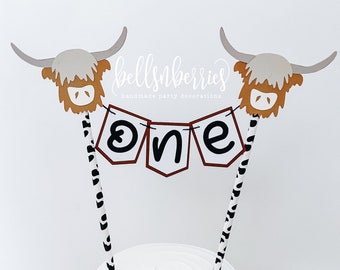 Highland Cow Bunting Cake Topper / Barnyard Smash Cake Topper / Cow Straw Cake Topper / High Land Cow Party