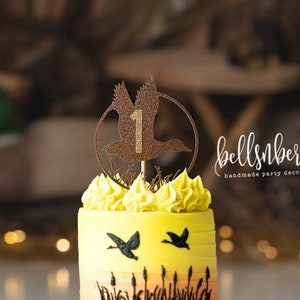 Duck Hunting Cake Topper / Hunter Cake Topper / Duck Hunter Smash Cake Topper / Duck Cake Topper / Duck Hunting Birthday Decoration