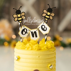 Confetti! 12Pcs Bumble Bee Cupcake Toppers Oh Babee Cupcake Picks Multi  Layer Honey Bee Cupcake Picks for Baby Shower Birthday Party Decorations  Supplies (Multi Layer) 