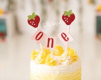 Berry Sweet Strawberry Age Bunting Cake Topper / Strawberry Party / Strawberry smash cake