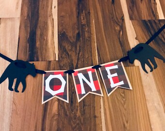 Lumberjack Birthday Highchair Banner: Plaid Bear/Tree Decor
