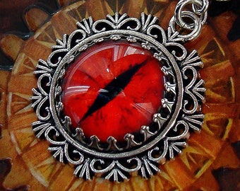 Red Dragon Eye Necklace - Little Devil - Faust - Mephisto - Dark Fantasy - Pendant - Mythical - Snake - Reptile - Mystical - Gothic - Witch