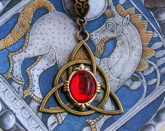 Valkyrie Viking Pendant Jewelry Glass Cabochon Necklace Men And Women Wear Necklaces. Mens necklace Hot Sale