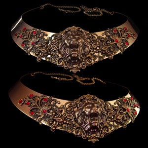 Cersei lion best sale necklace
