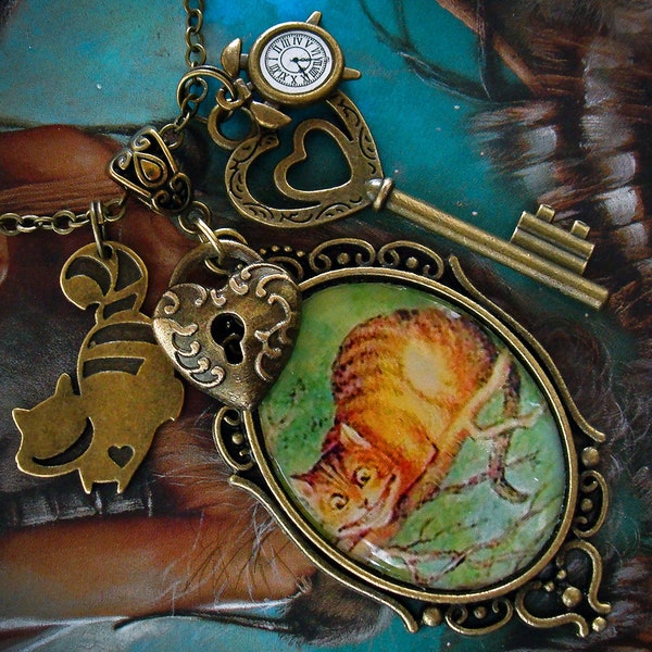 Collier Le Chat du Cheshire - Alice au Pays des Merveilles - Lewis Carroll - Victorien - Steampunk - Clef - Cœur - Vintage - Retro