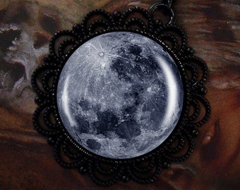 Full Moon Necklace - Hecate - MoonChild - Witchy - Wiccan - Lycanthropy - WereWolf - Black Medallion - Gothic - Witch - Astral - Night