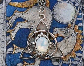 Celtic Knot Necklace - Triquetra - Silver - White Opal - Viking - Thor - Freyja - Moonstone - Opalescent - Norse Mythology - Pagan - Symbol
