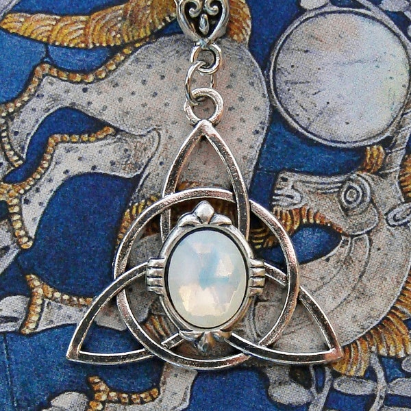 Celtic Knot Necklace - Triquetra - Silver - White Opal - Viking - Thor - Freyja - Moonstone - Opalescent - Norse Mythology - Pagan - Symbol