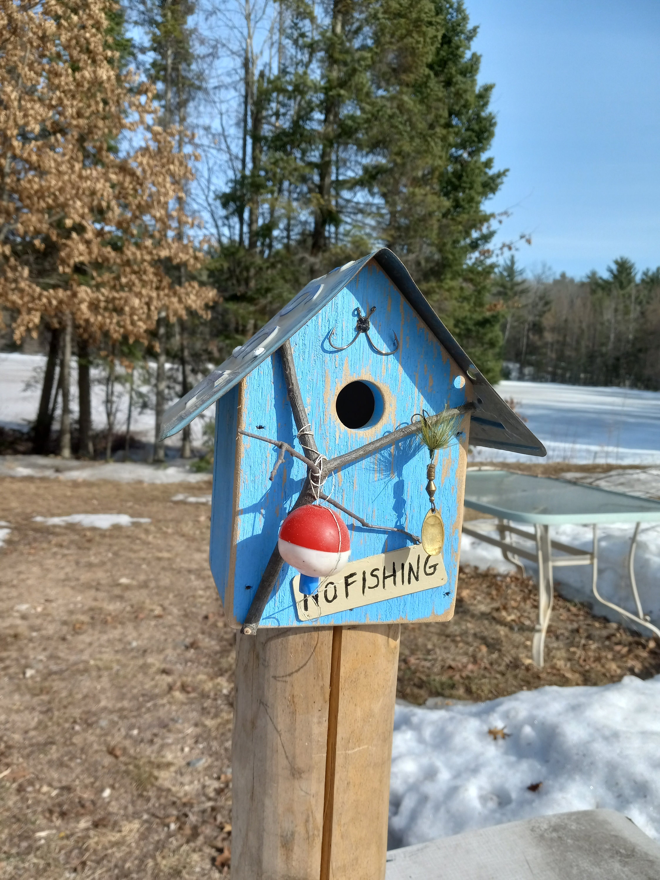 Fishing Birdhouse -  Canada
